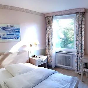 https://wald-hotel.dusseldorf-hotel.net